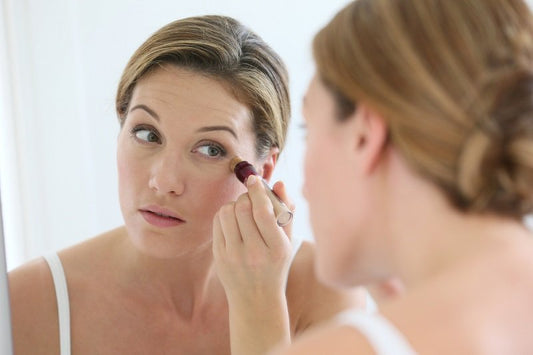 5 Makeup tricks that will make you look younger !