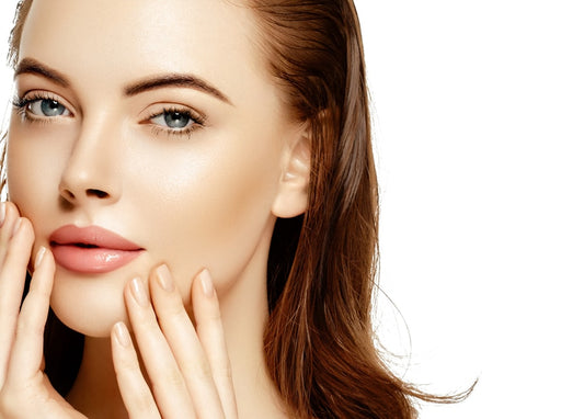 Five-minute face massage for rejuvenated and glowing skin!