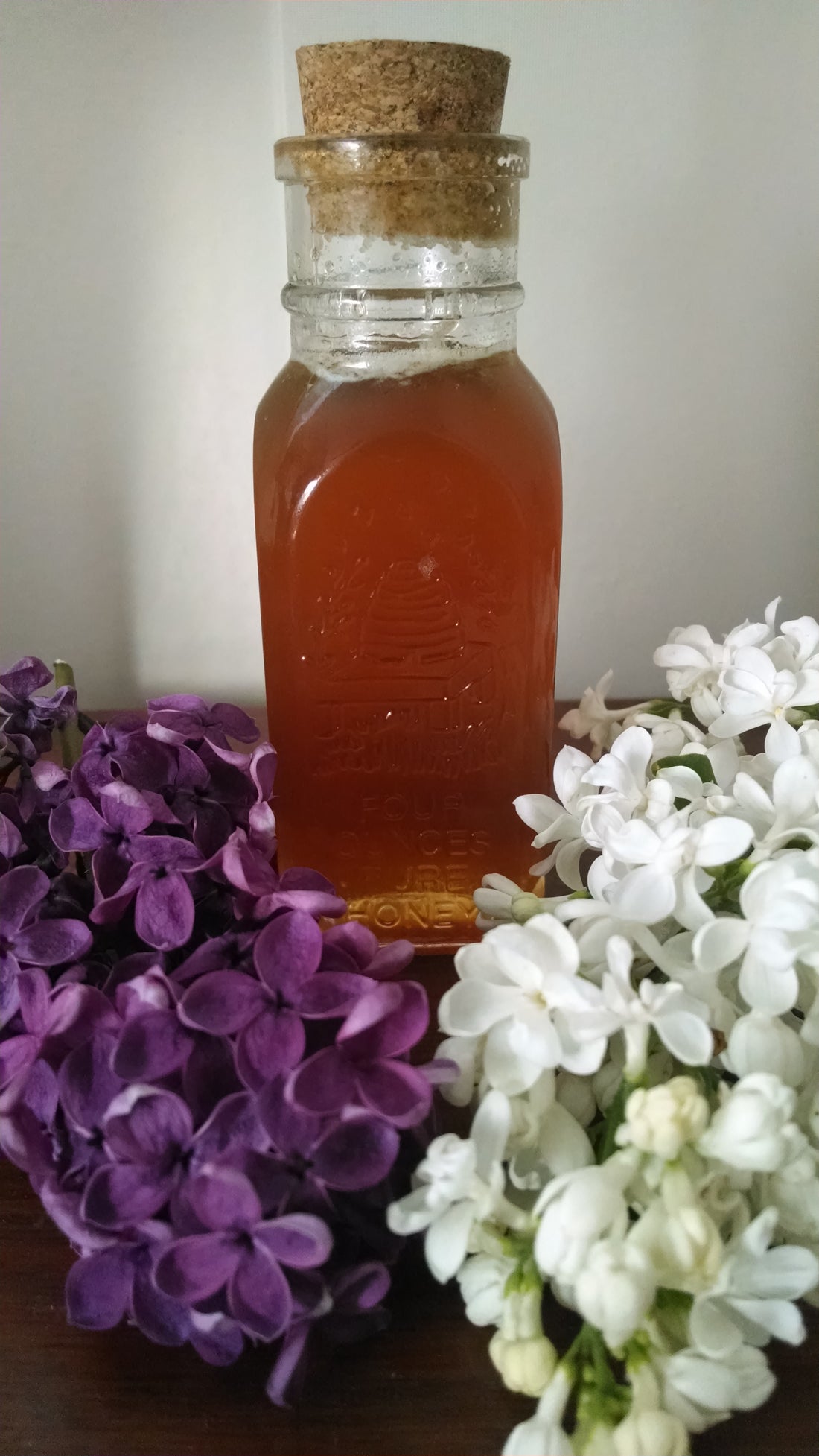 5 Essential and vegetable oils with an anti – aging effect