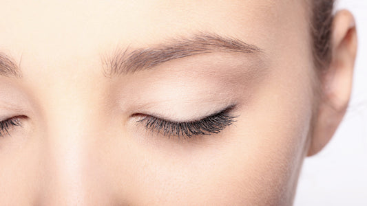 Eyebrow dandruff? Don't worry!