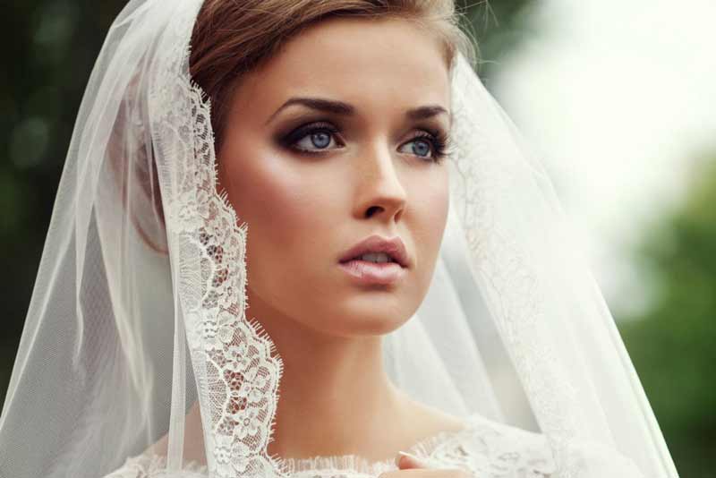 How to do your own bridal makeup