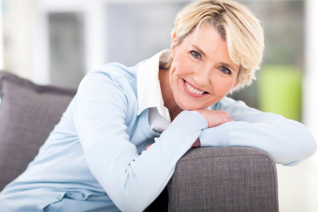 Which lipstick color for an anti – aging effect?